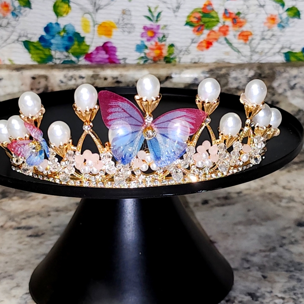 Collectible kids dress up tiara crown headband